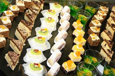 多圖預(yù)警！皇后鎮(zhèn)天空纜車(chē)自助餐美食大作戰(zhàn) 開(kāi)啟云端小吃盛宴