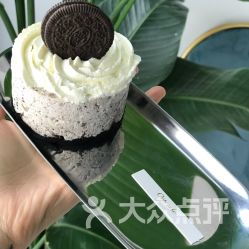 甜蜜速享 探訪oops甜品百佳廣場店，重新定義快餐甜品新體驗